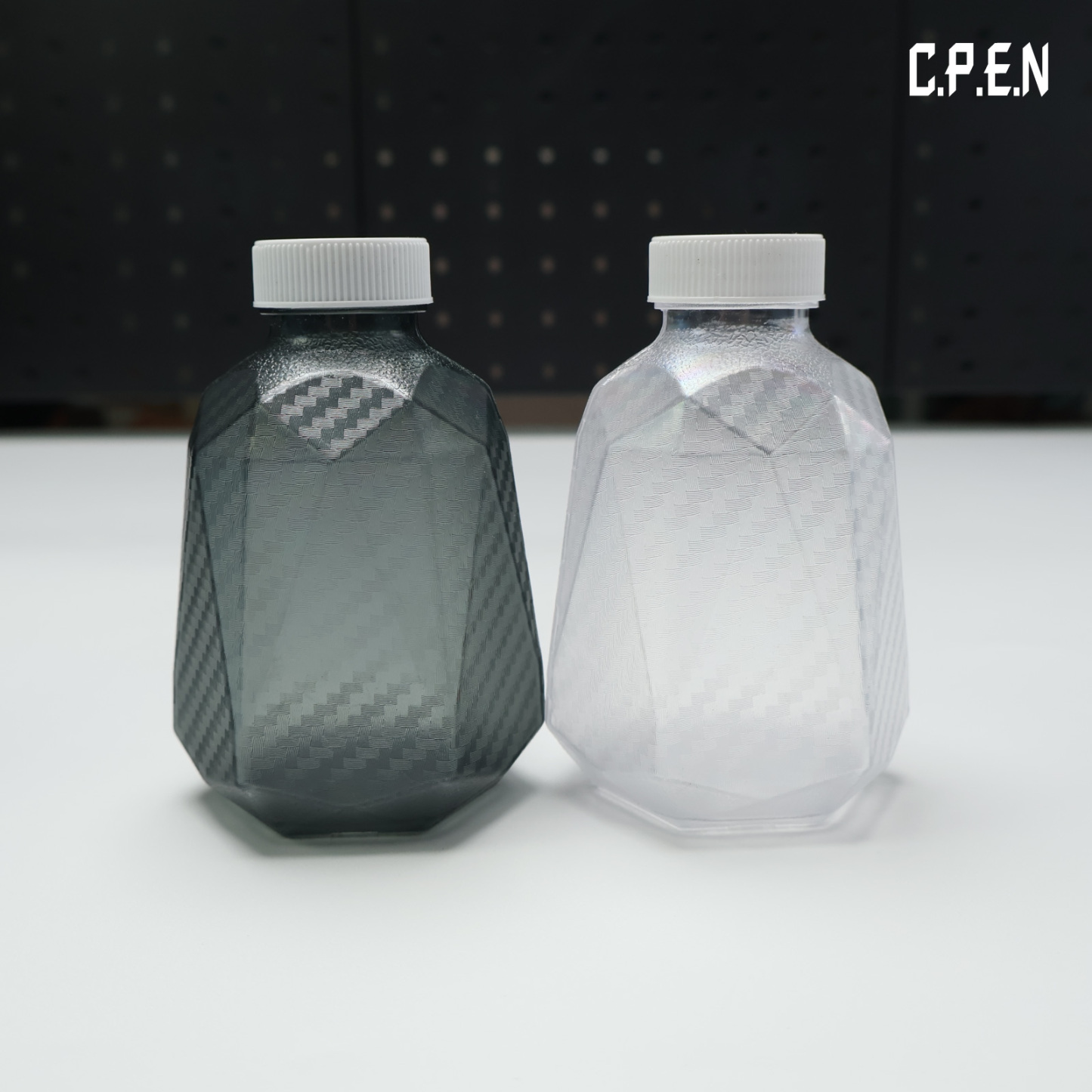 Carbon Fiber Pattern Quick Loading Bottle