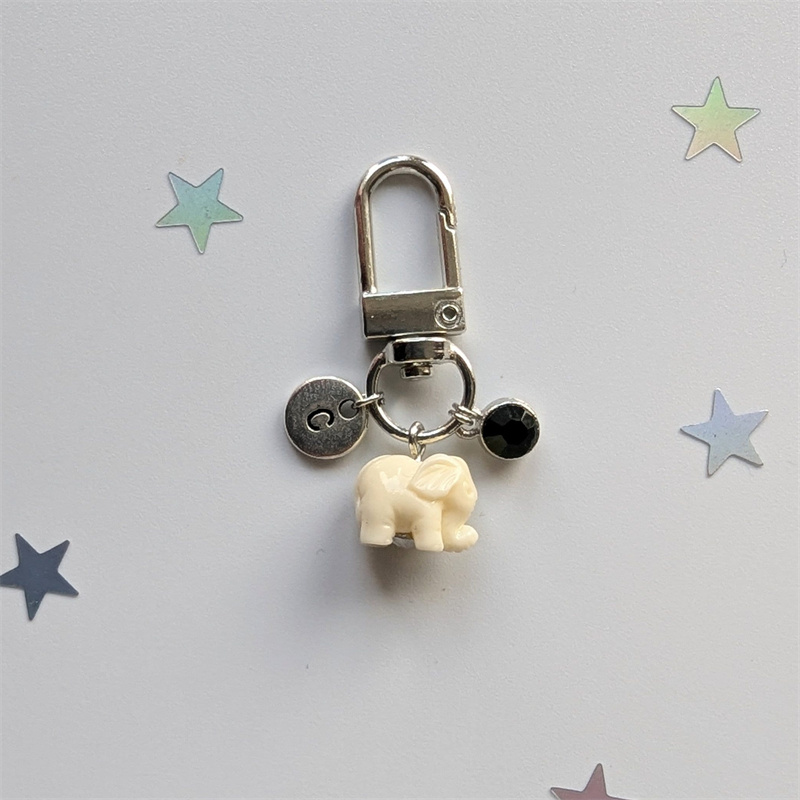 Travel elephant-birthday gift idea for a friend