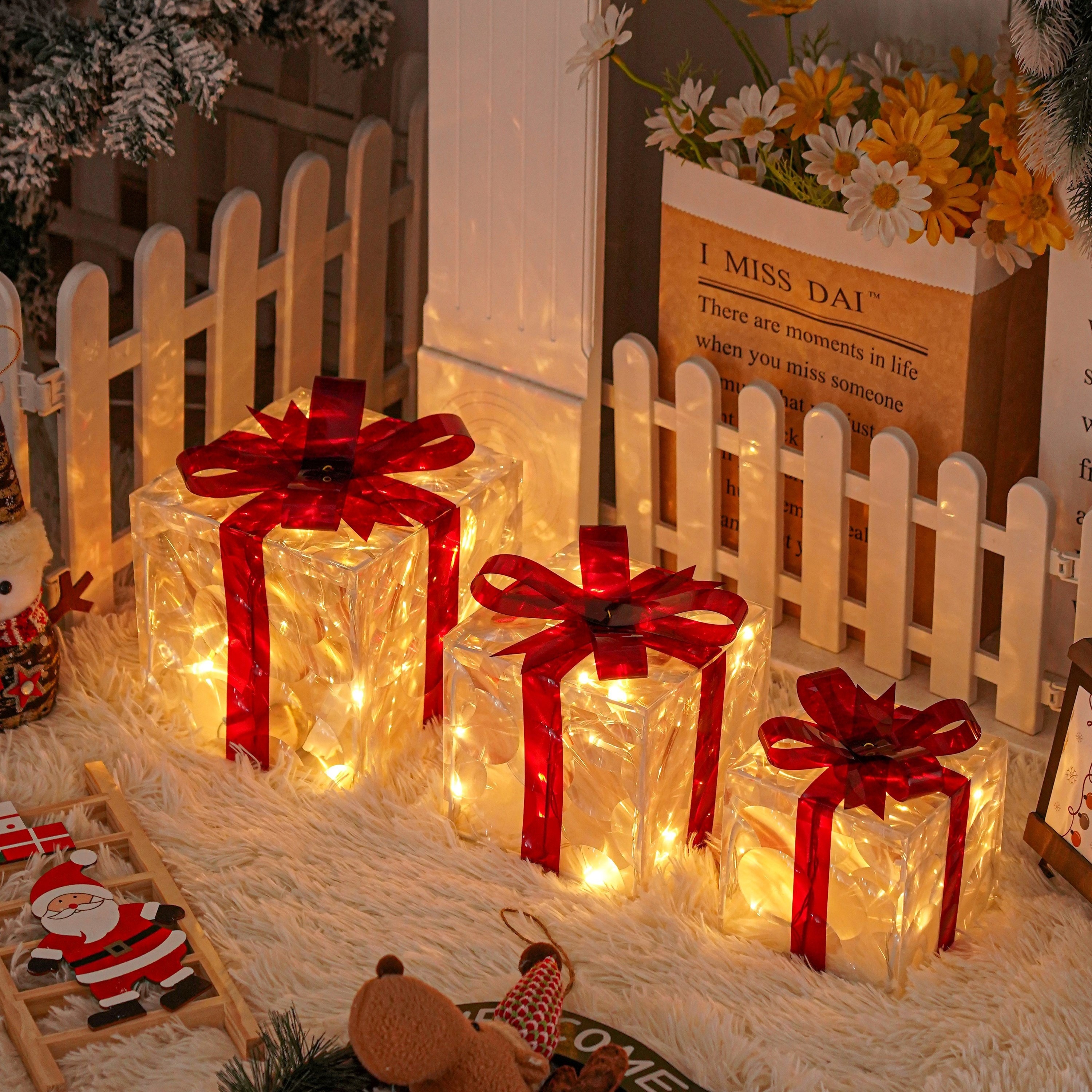 LED Lighted Gift Boxes with Decorative Bows for Christmas Tree Display