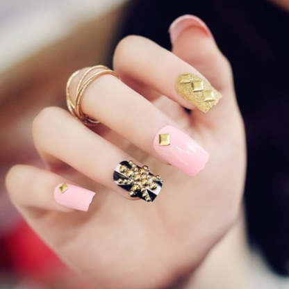 Acrylic Studded Nails - FREE SHIP DEALS