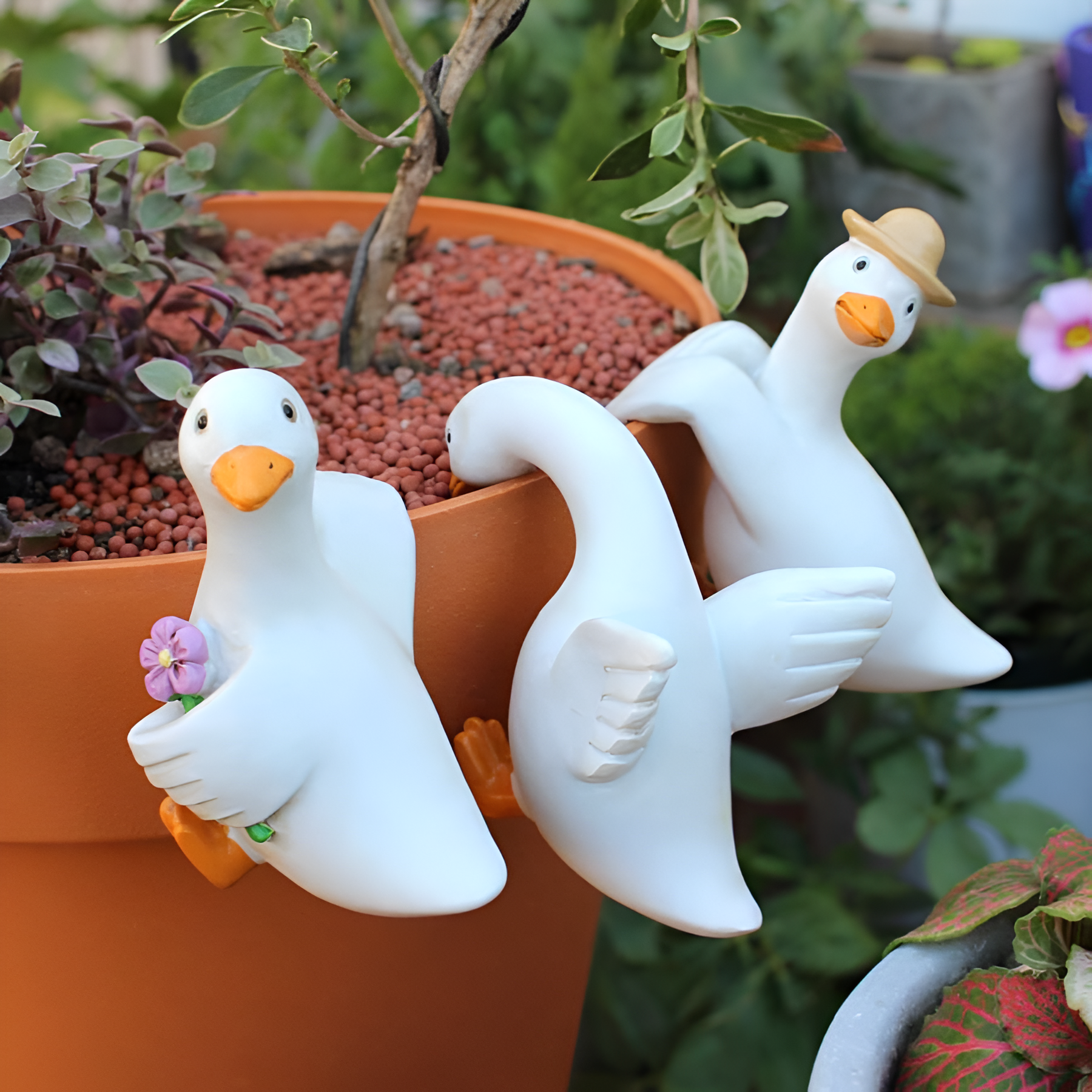 Cute Climbing Duck Flower Pot Pendant 3 Pieces Set
