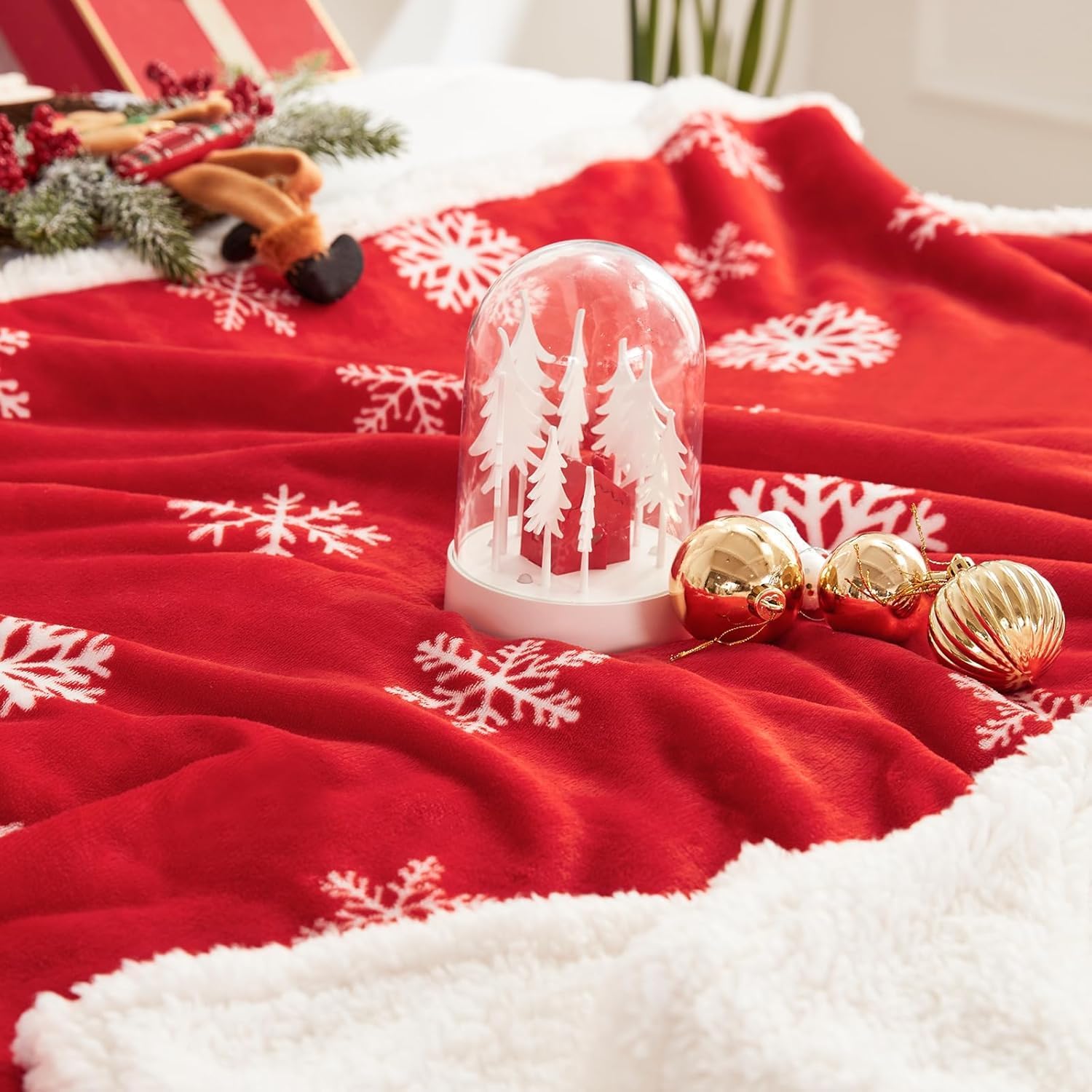 Cozy Christmas Blanket For Couch And Bed