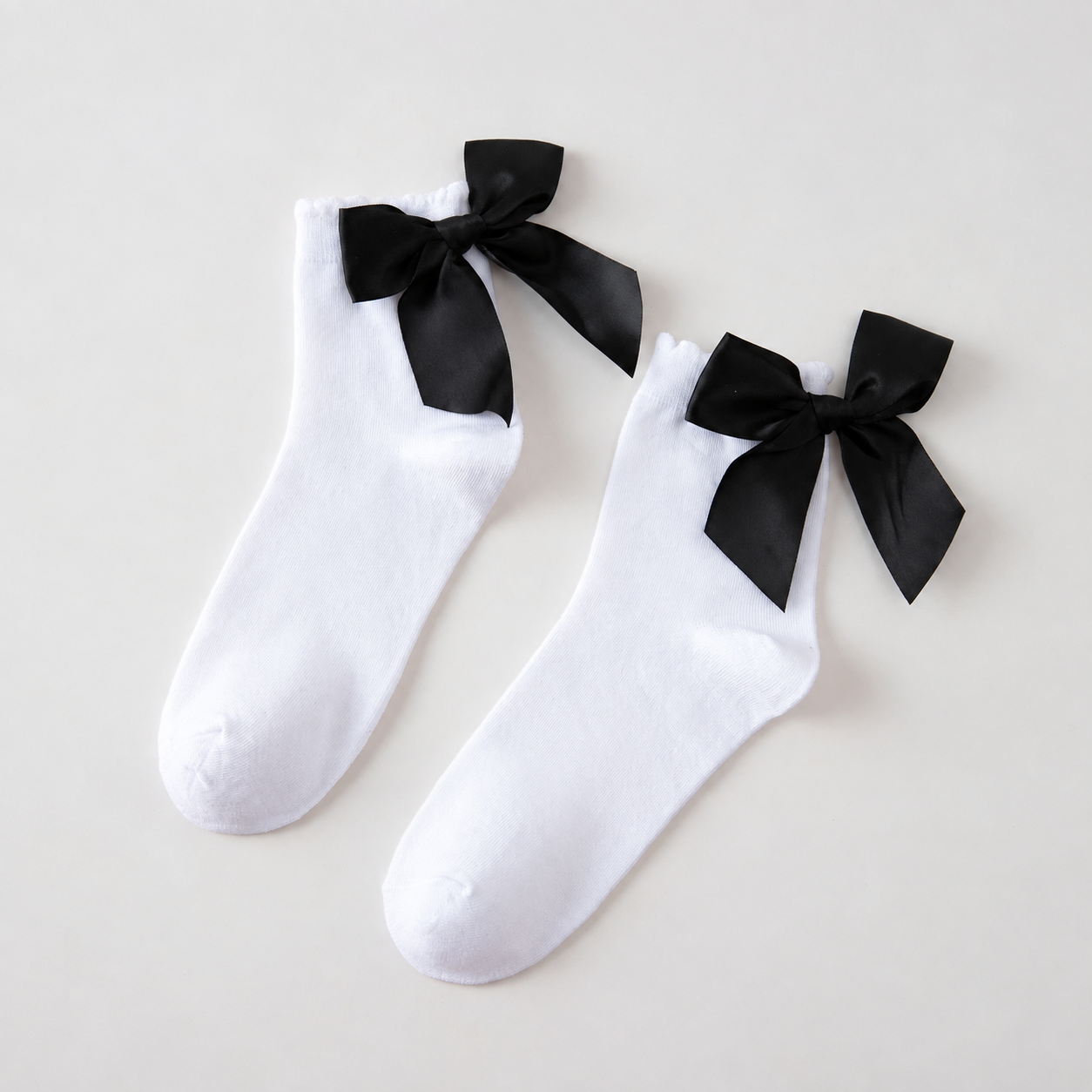 Bow Decor Mid Calf Crew Socks For Women