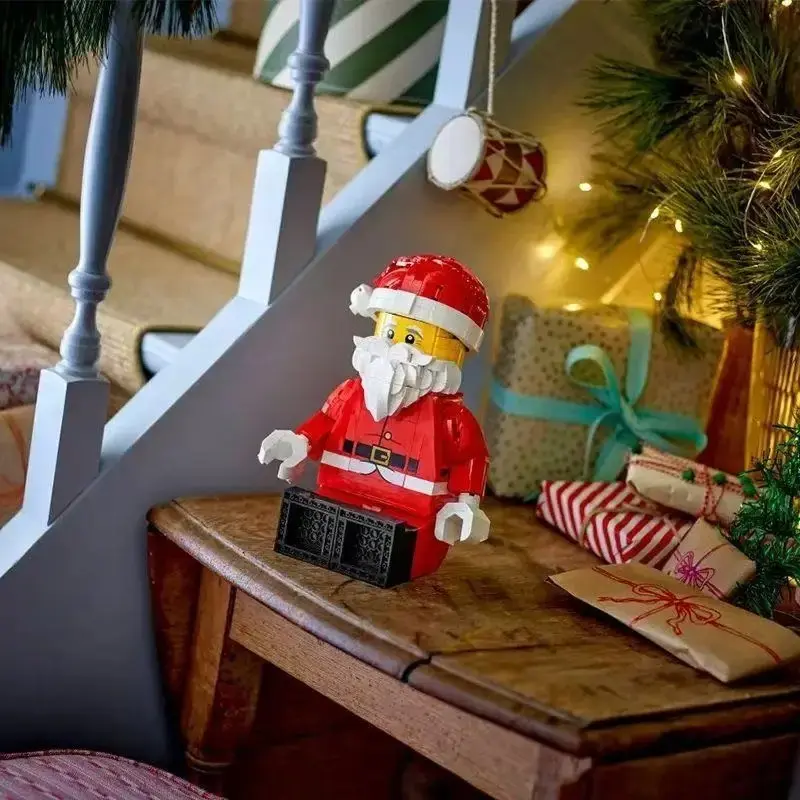 761 Piece Santa Claus Building Block Toy Set