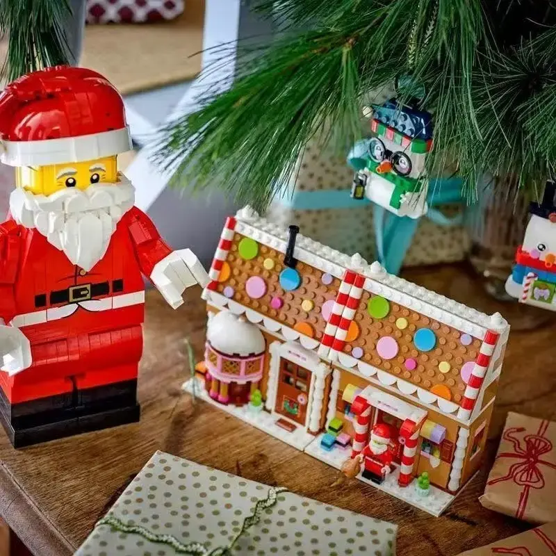 761 Piece Santa Claus Building Block Toy Set