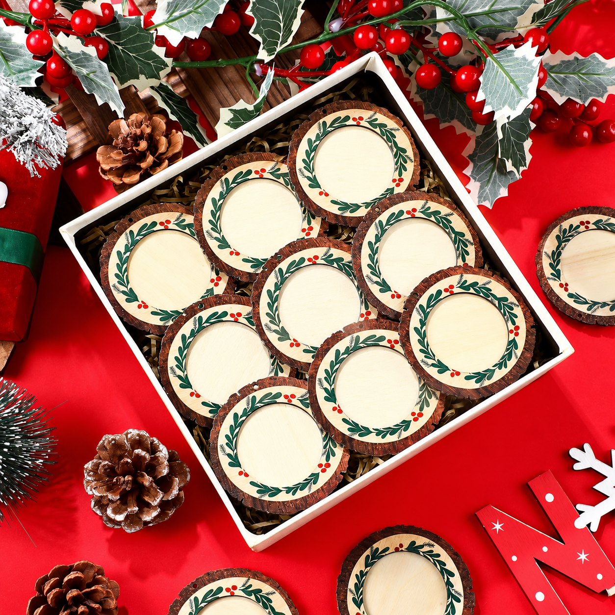 Christmas Wooden Picture Frame Ornaments for Tree Decorations