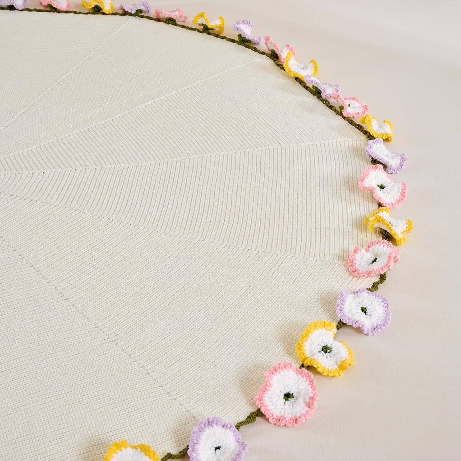 Crochet Flower Bouquet Knitted Throw Blanket With Rose Design