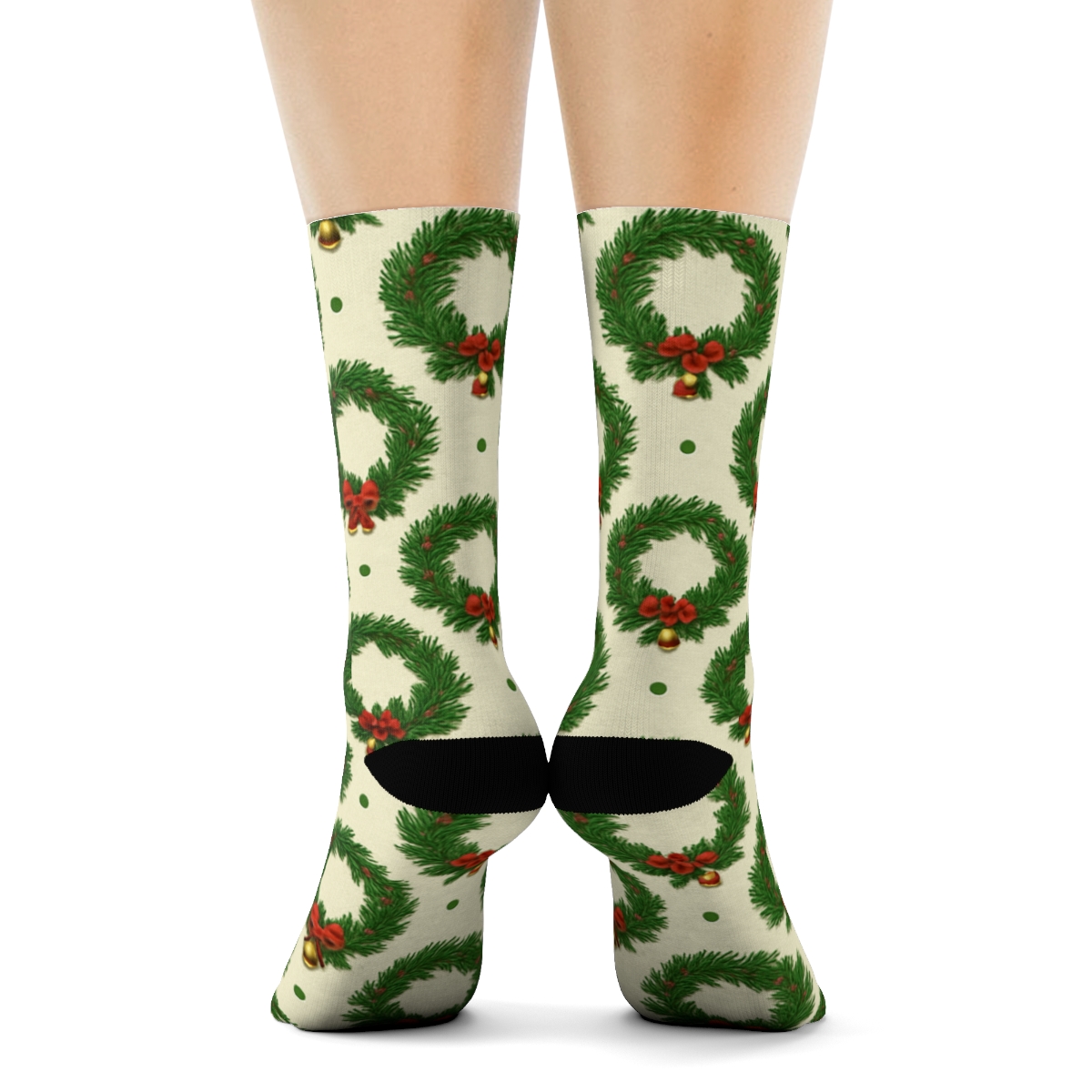 Evergreen Wreath Grid trendy patterned crew socks