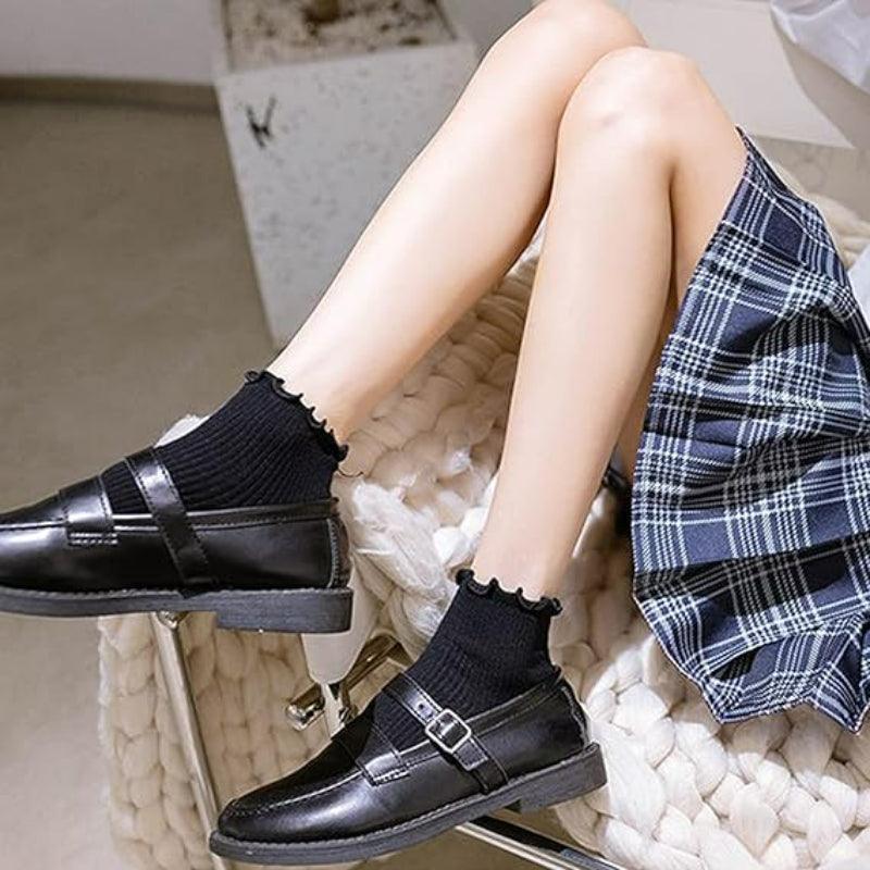 6 Pack Ruffle Knitted Socks – Soft and Stylish Everyday