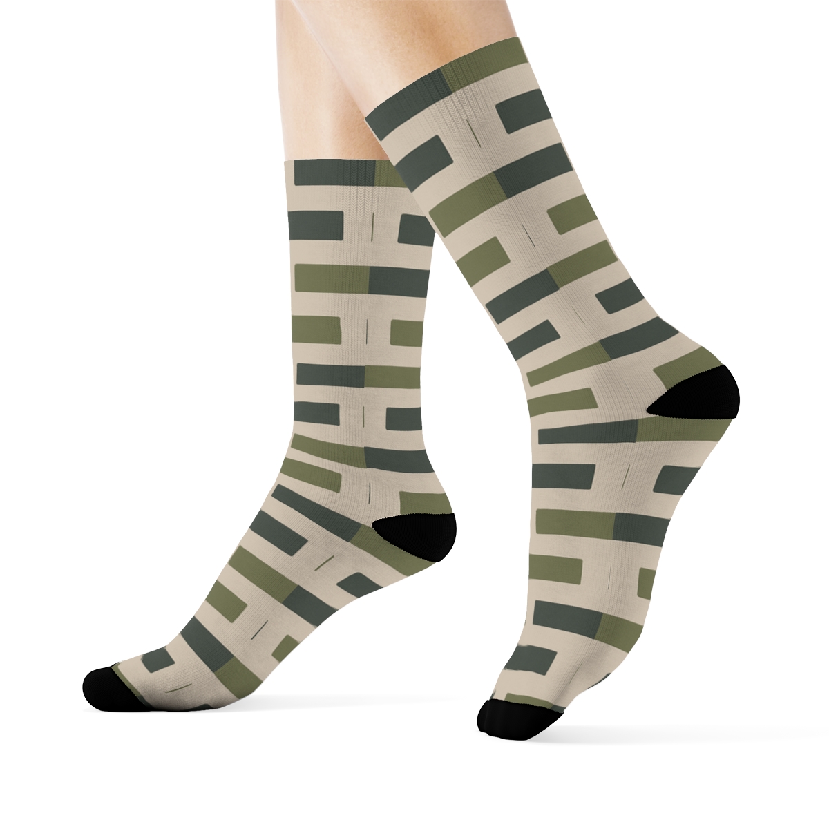 Staggered Beam Lines soft everyday crew socks