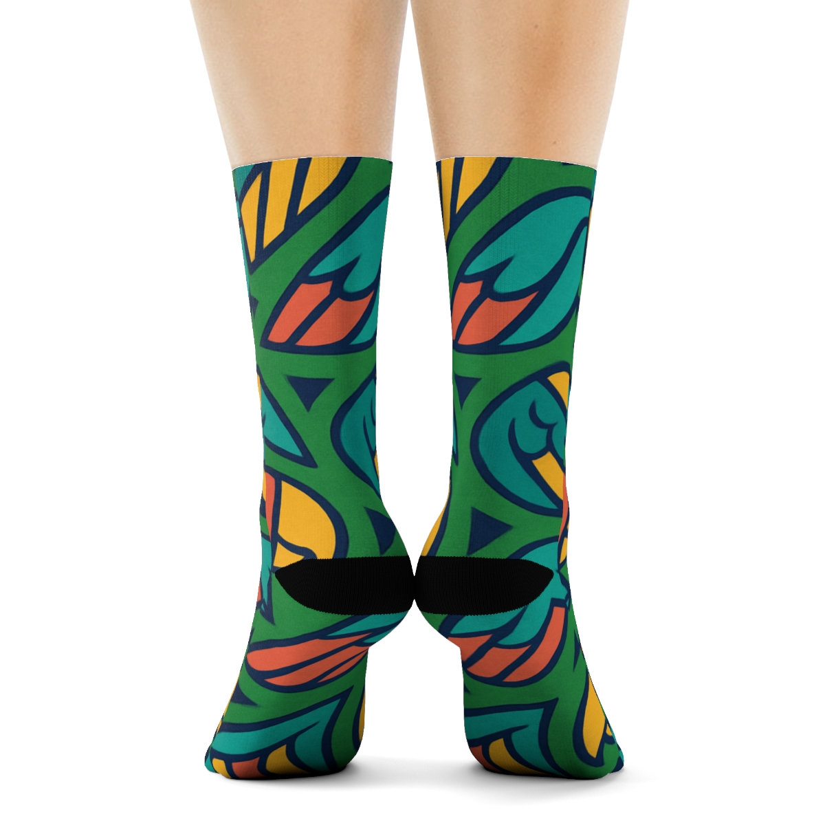 Parrot Beak Mosaic Scatter On Tropical Green Background soft everyday crew socks