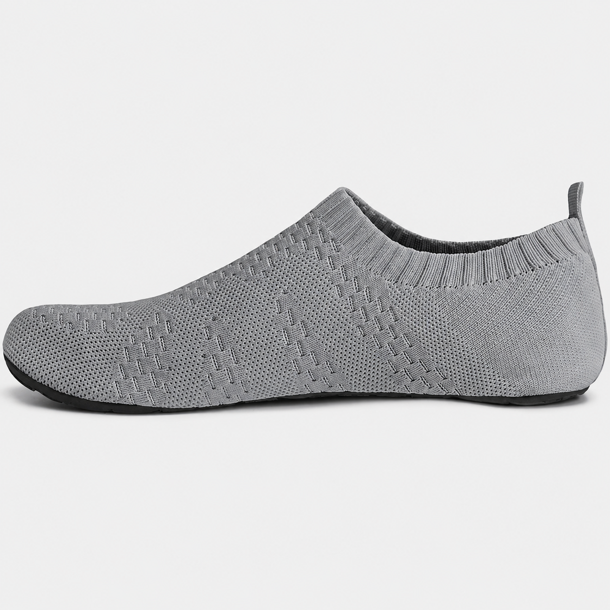 Non Slip Aqua Socks For Beach And Outdoor Use For Men
