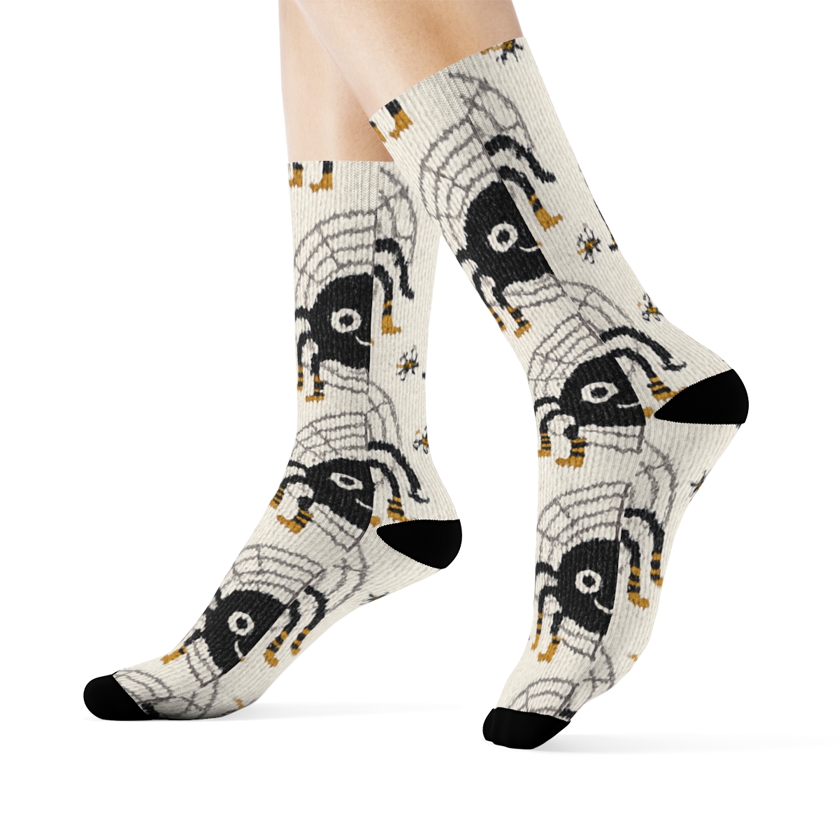 Knitted Web Garden Spider Parade stylish athletic crew socks