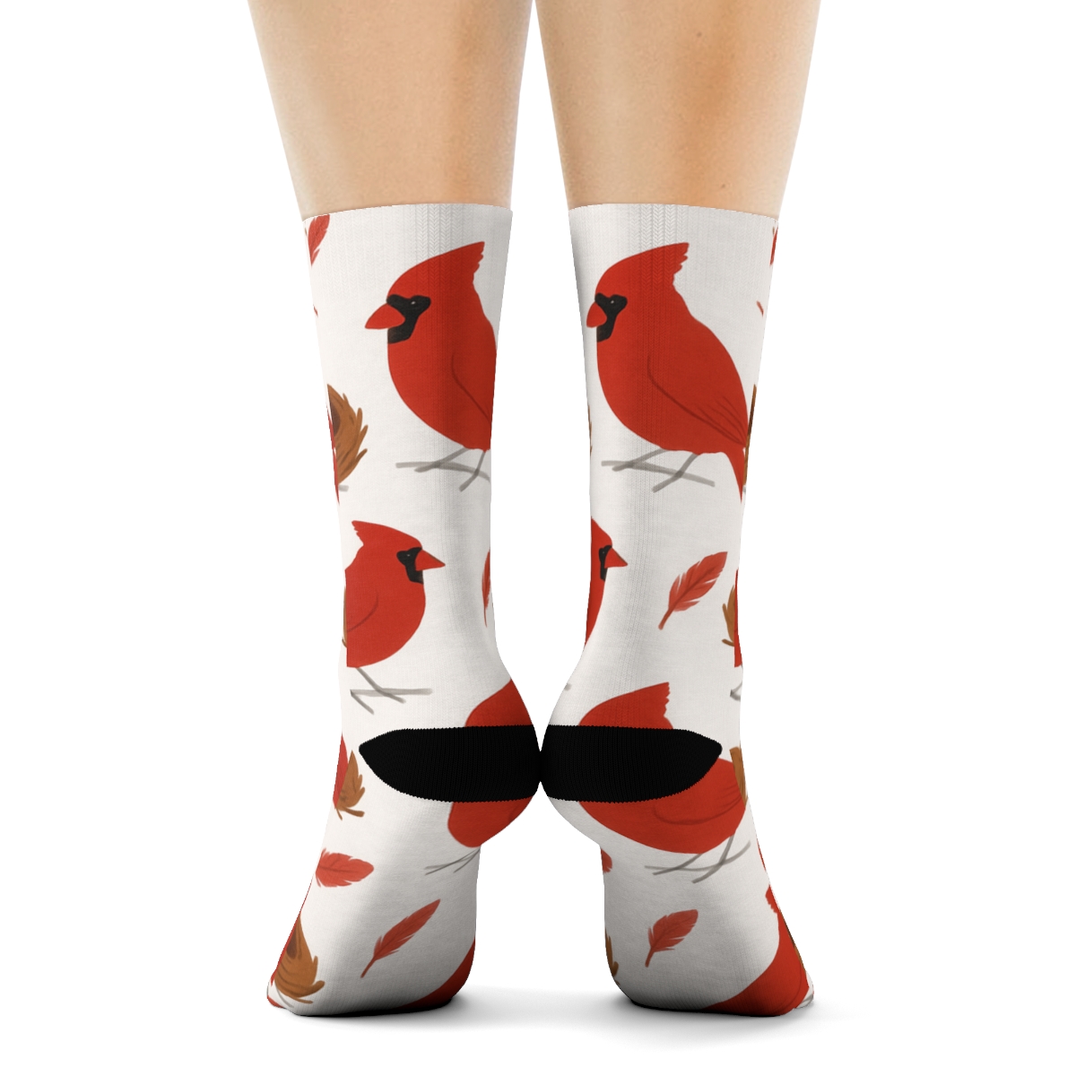 Cardinal Nest And Egg Scatter On White Background soft everyday crew socks