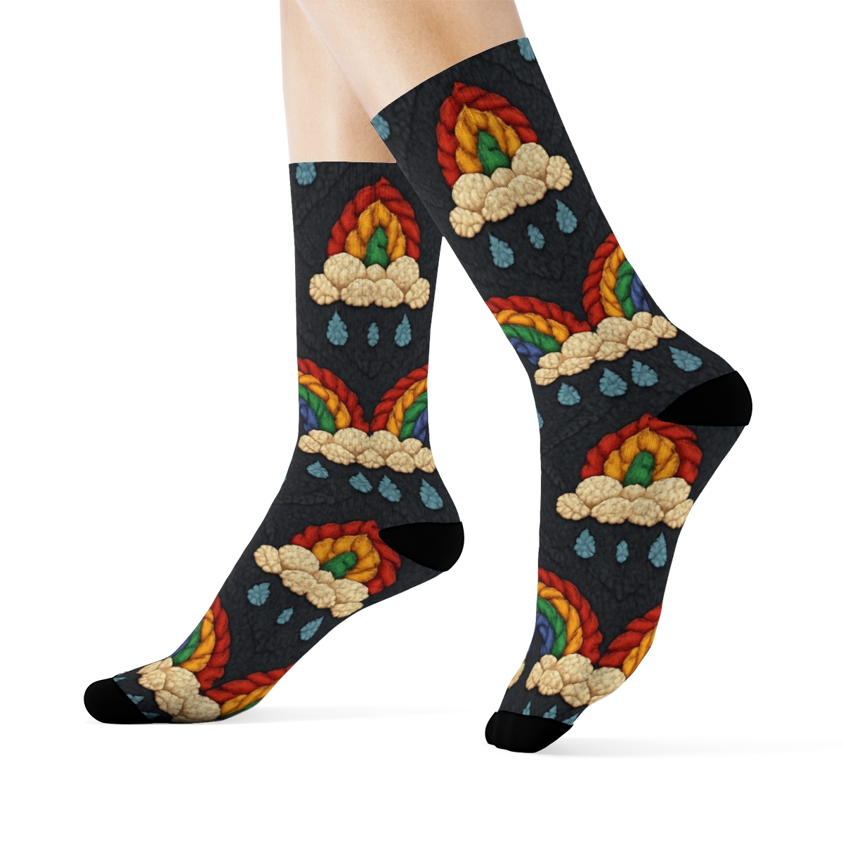 Knitted Rainbow Arc Cable Lattice On Charcoal Background trendy patterned crew socks