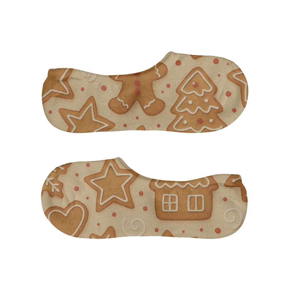 Gingerbread Cookie Scatter On Beige Background custom no-show socks