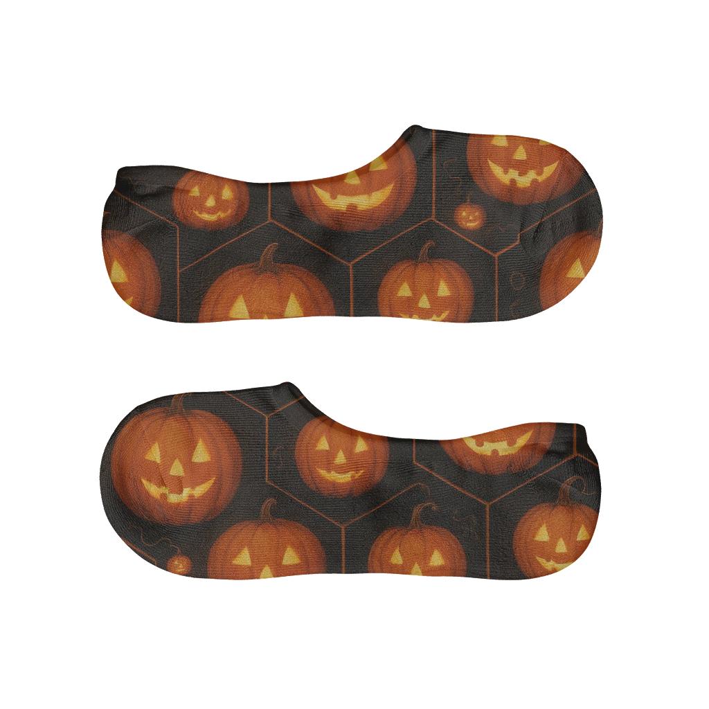 Glowing Pumpkin Hexagonal Tile On Black Background comfortable invisible socks