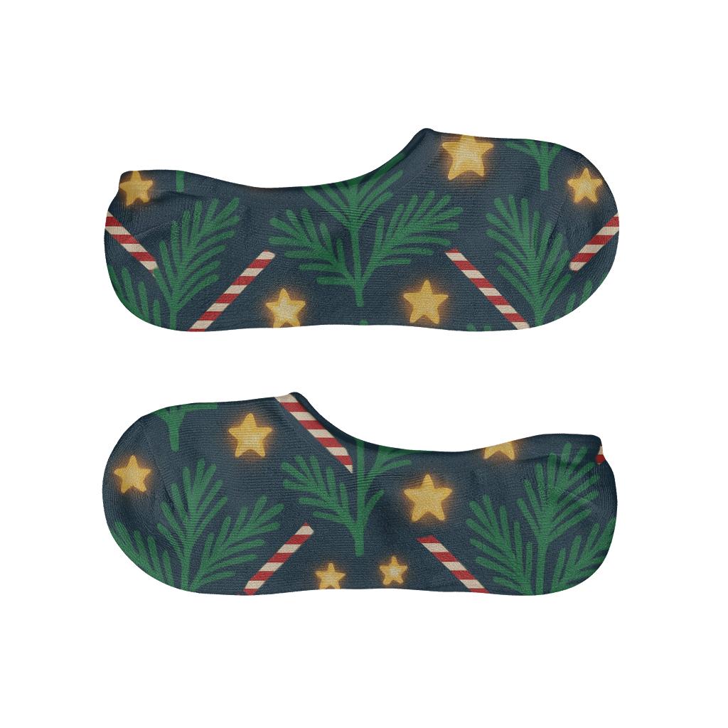 Pine Branch Diagonal Lattice On Midnight comfortable low-cut socks