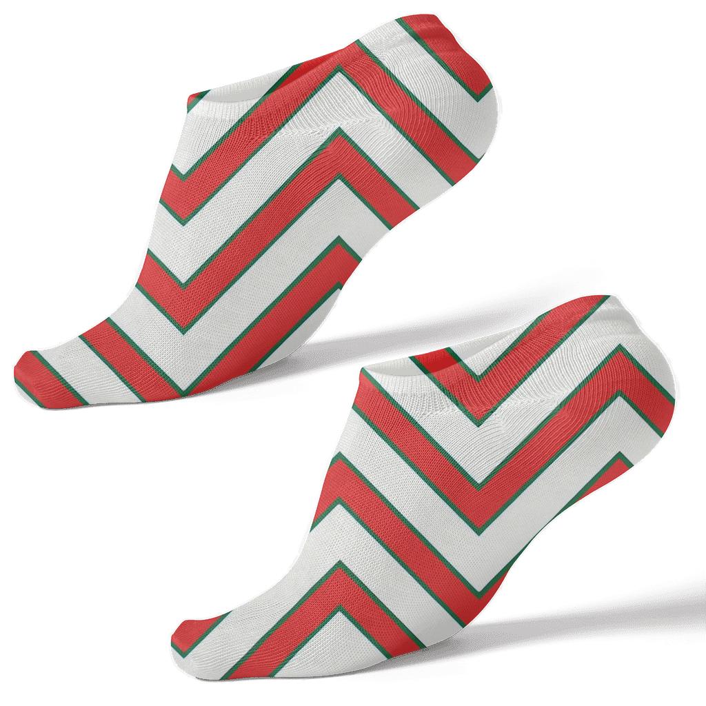 Candy Cane Chevron On White Background soft everyday ankle socks