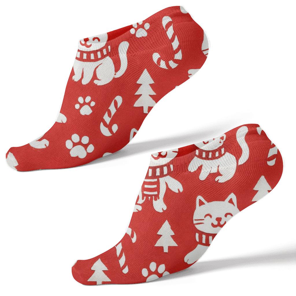 White Snow Cat Chaos On Red Background comfortable cotton ankle socks