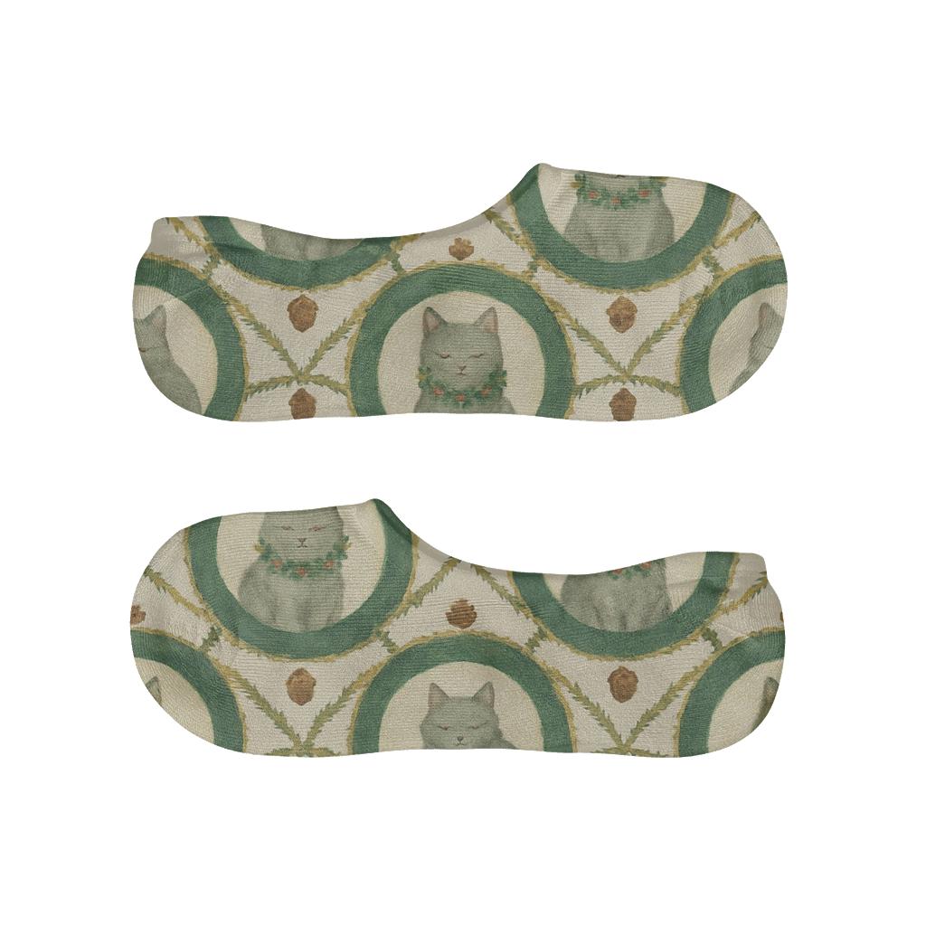 Tinsel Garland Cat Medallions personalized no-show socks