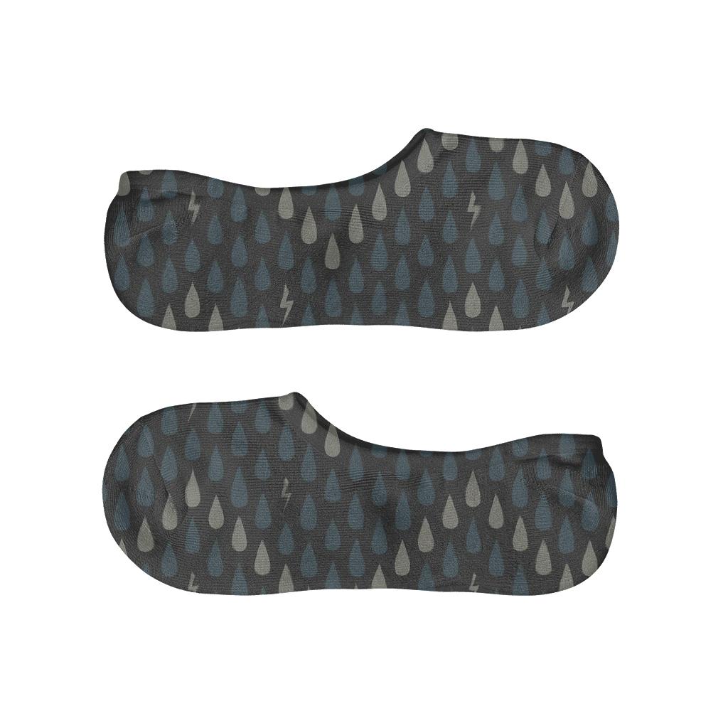 Rain Drop Chevron On Charcoal Background comfortable invisible socks