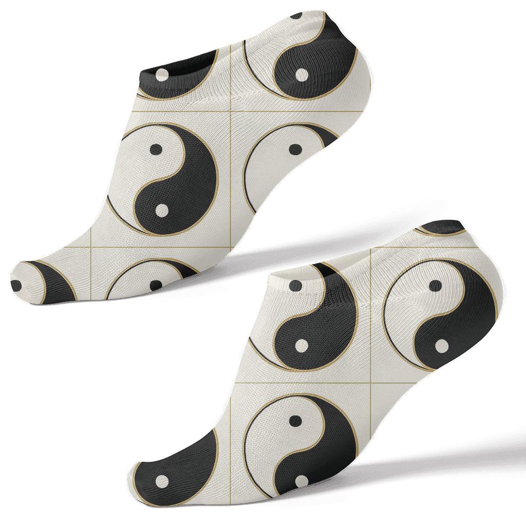 Taijitu Grid On Ivory Field comfortable cotton ankle socks