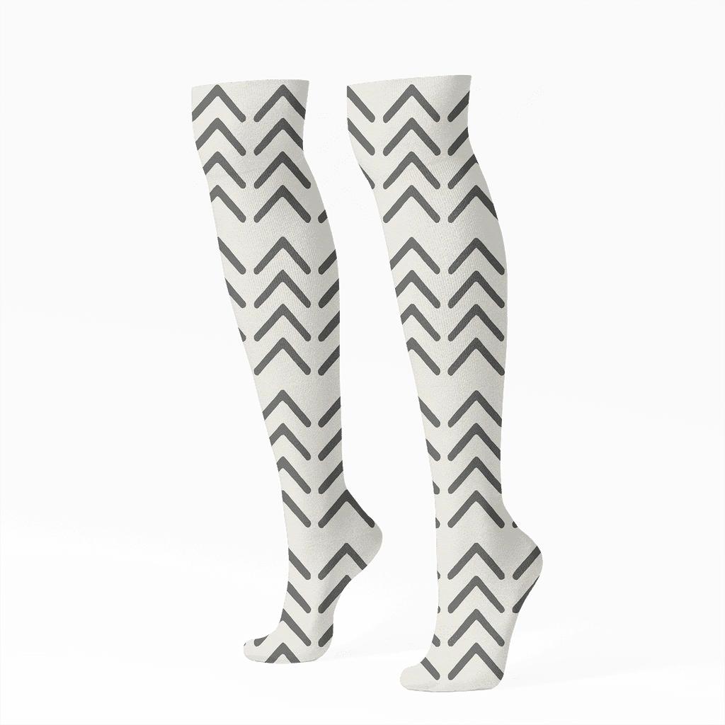 Slim Chevron March trendy patterned knee-high socks