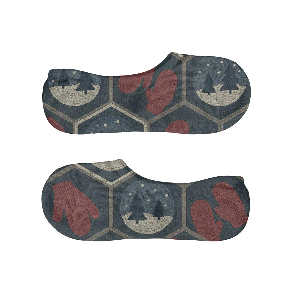 Snowball Toss Xmas Mosaic trendy no-show sock styles