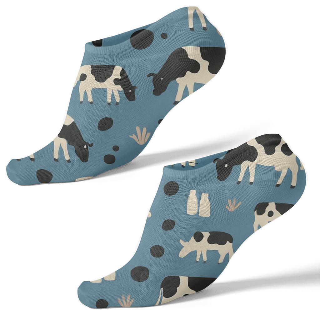 Playful Pastoral Scatter premium sports ankle socks