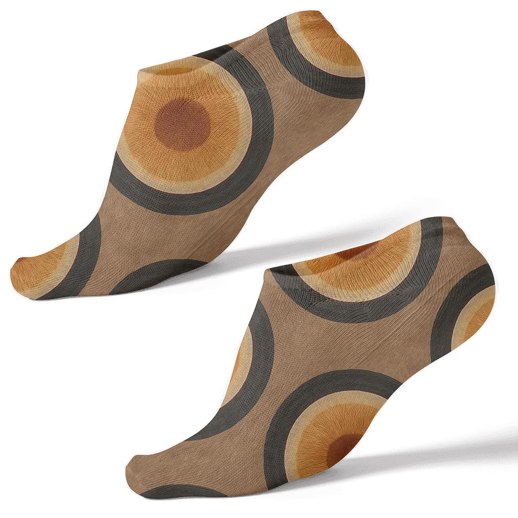 Oversized Medallion Spots On Neutral Wrap trendy patterned ankle socks