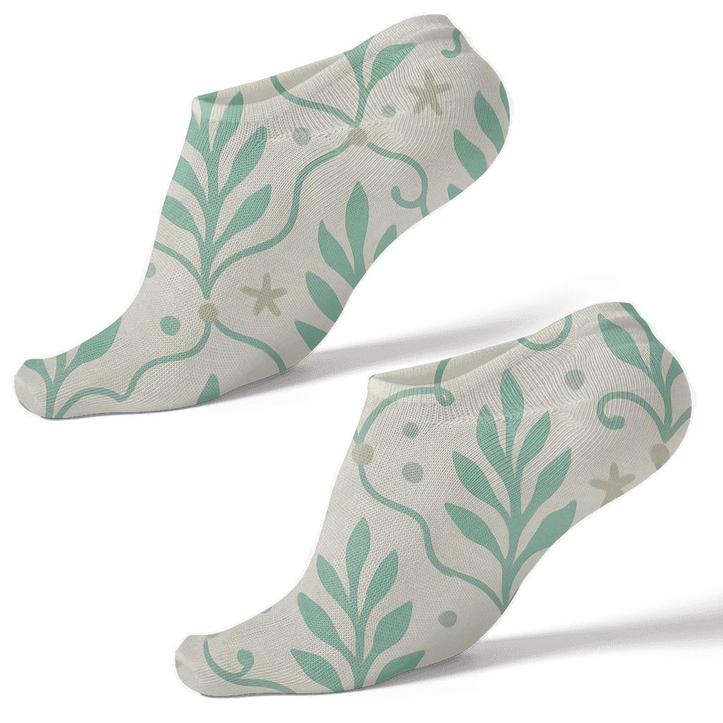 Kelp Lattice Scatter soft everyday ankle socks