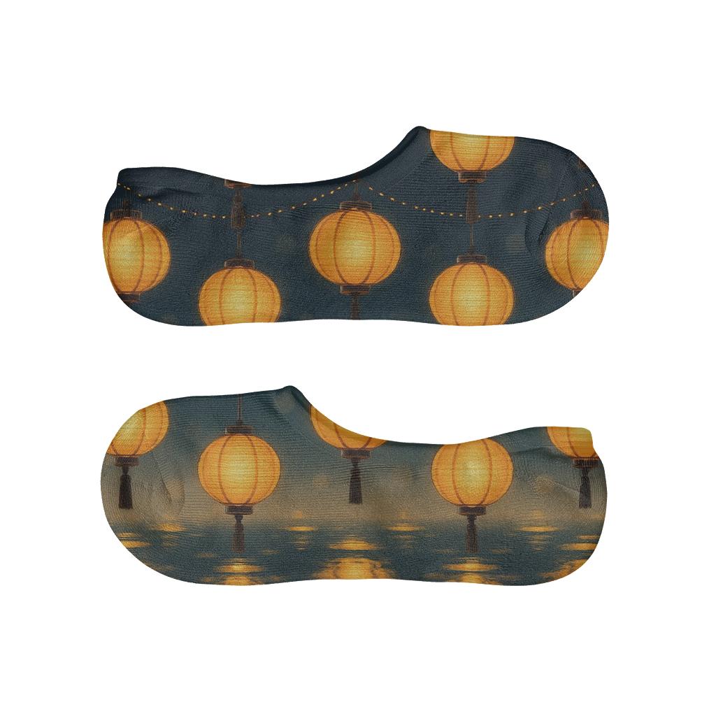 Garland With Lantern Accents comfortable low-cut socks