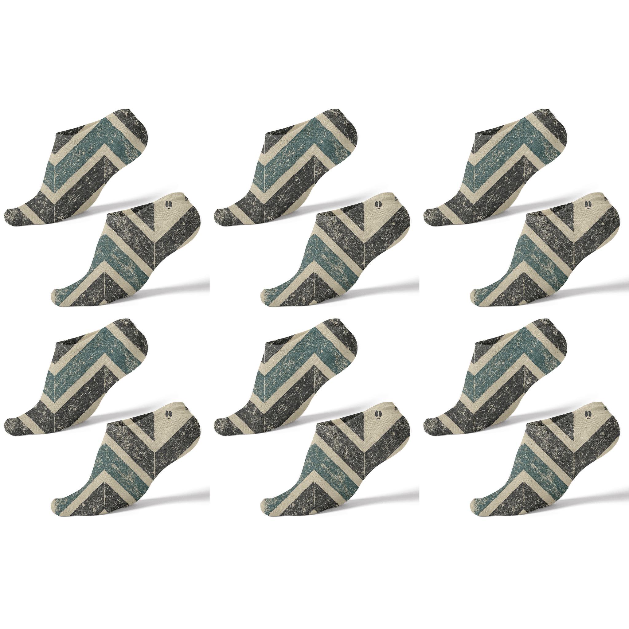 Fragmented Stripe Chevron Field soft everyday ankle socks
