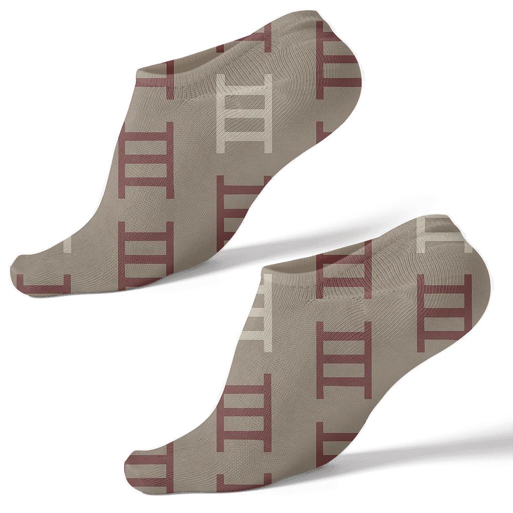 Fine Ladder Shift custom ankle socks