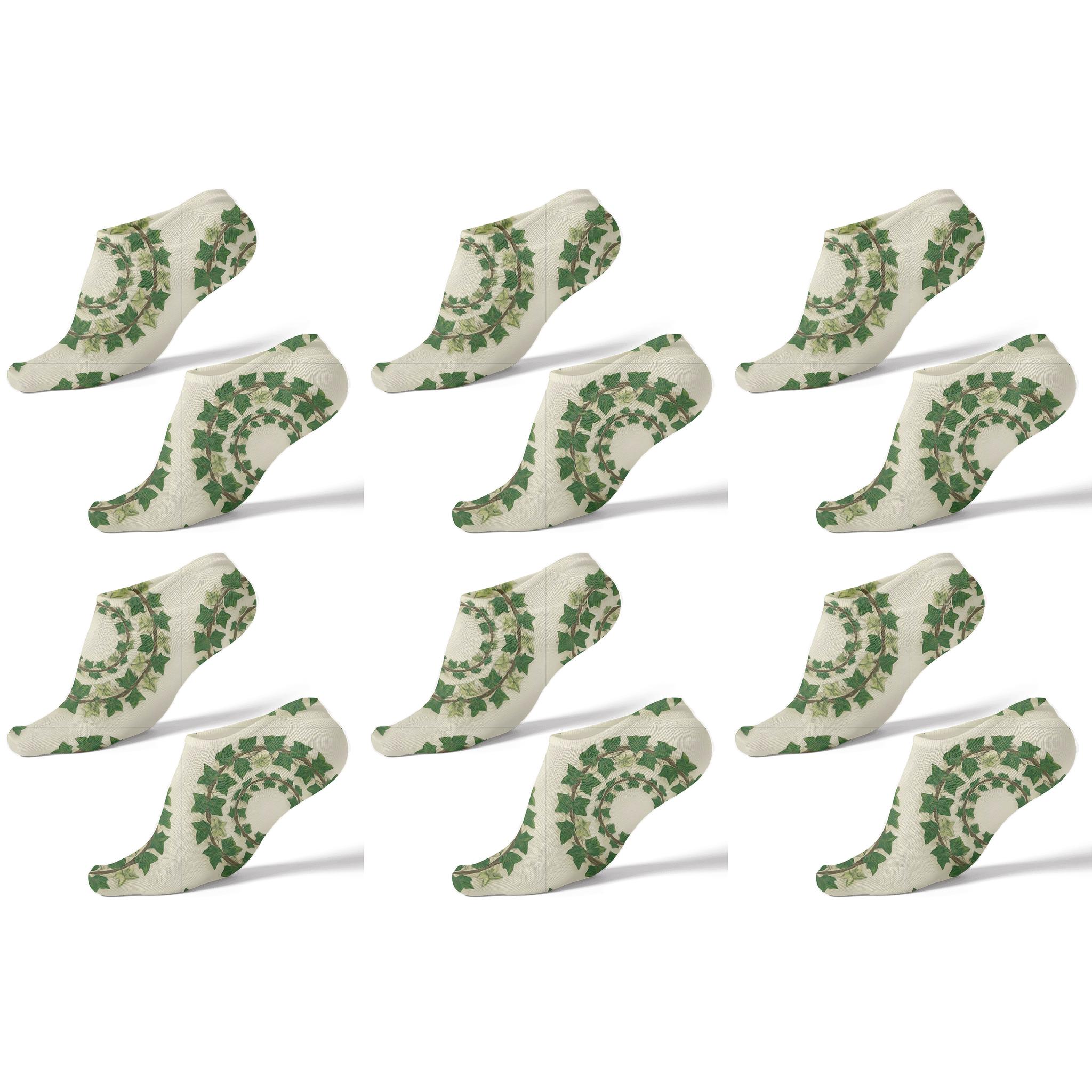 Ivy Wreath Medallion On Pale Cream premium sports ankle socks
