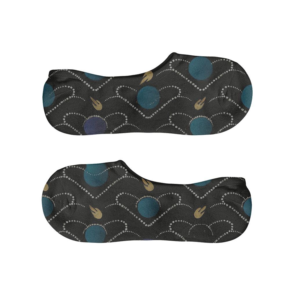 Orbit Ring Chevron Field designer print no-show socks