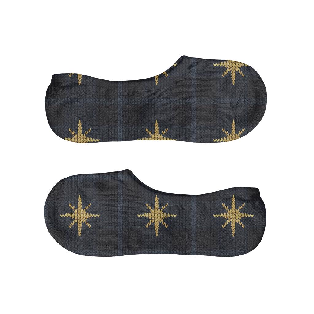 Knitted Illusion Plaid With Star Of Bethlehem Motifs comfortable invisible socks