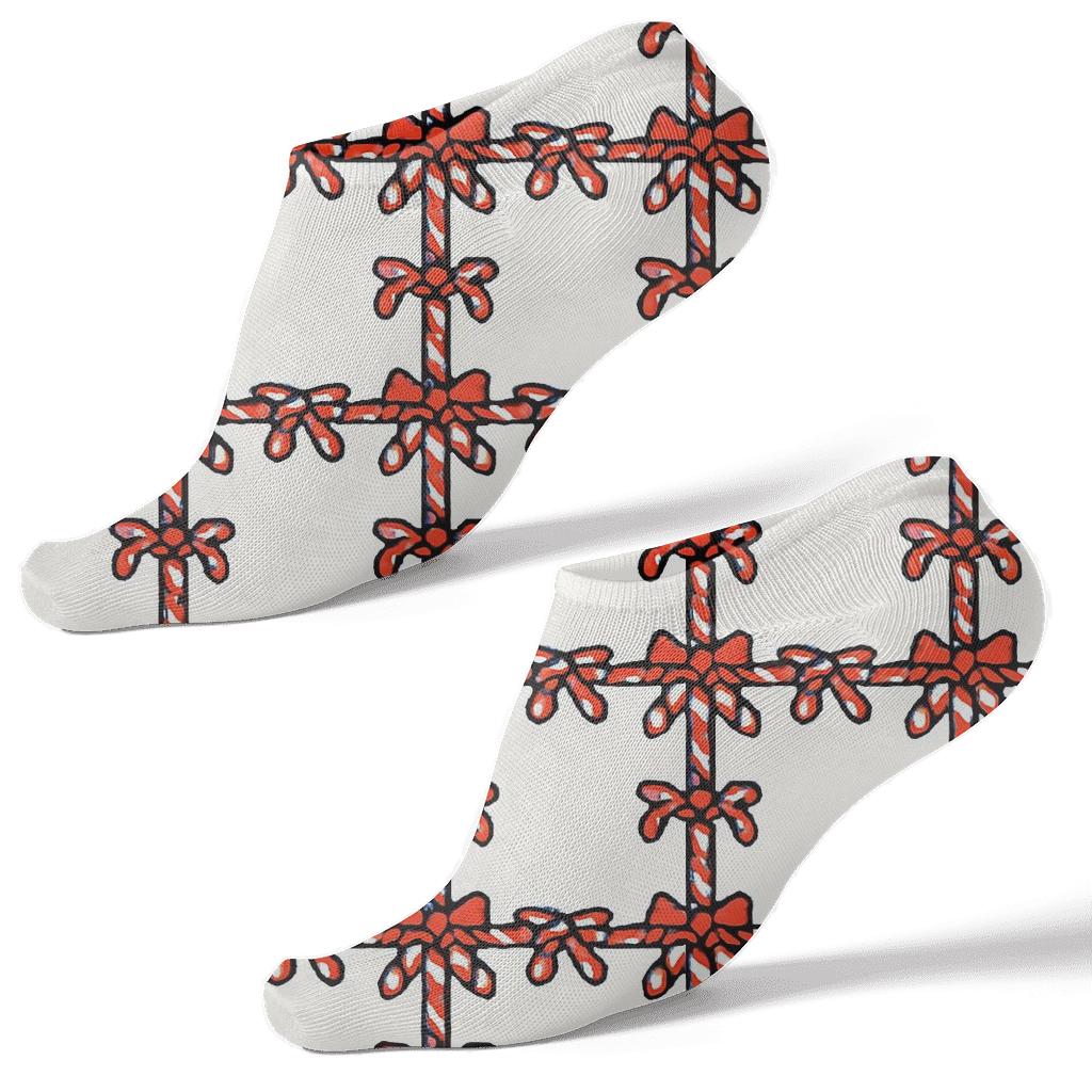 Scarlet Ribbon Grid With Candy Canes Garland Motifs comfortable cotton ankle socks