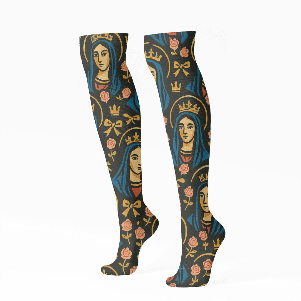 Crown And Cloak Portraits Mary Edition soft everyday knee-high socks