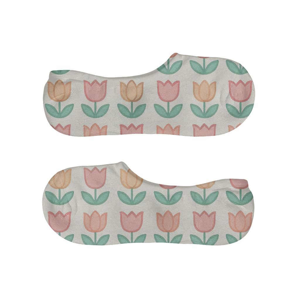 Pastel Tulip Grid On Soft Cream breathable seamless no-show sockscustom no-show socks
