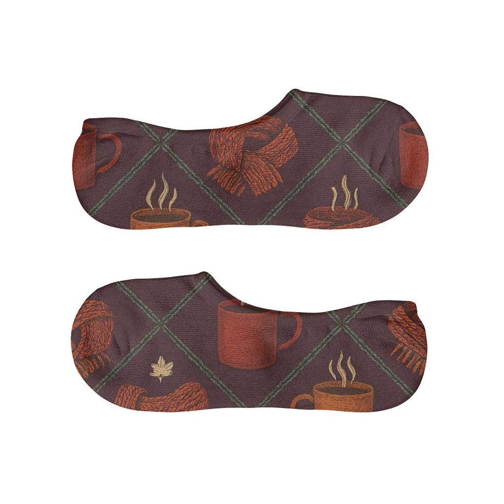 Cozy Mug And Scarf Lattice On Plum Twilight low cut no-show socks
