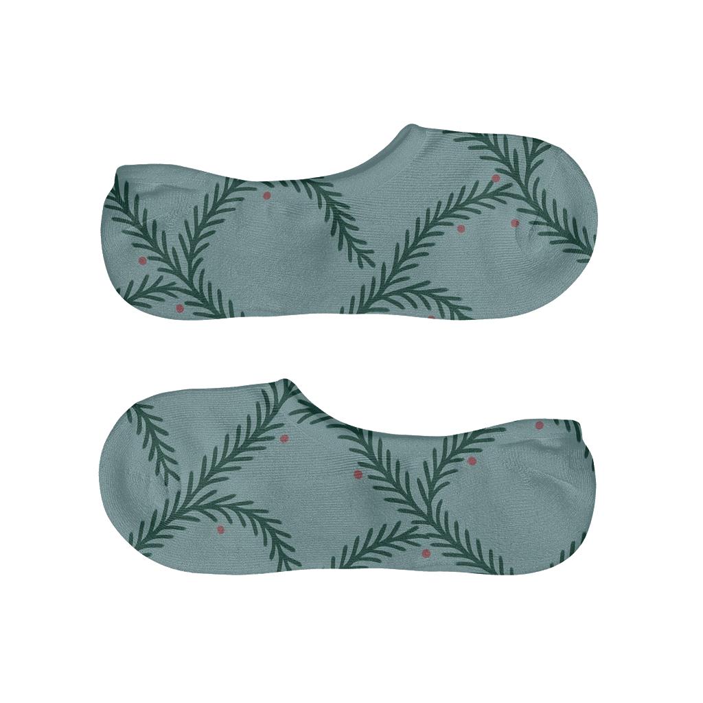 Winter Garland With Evergreen Branches Motif designer print no-show socks