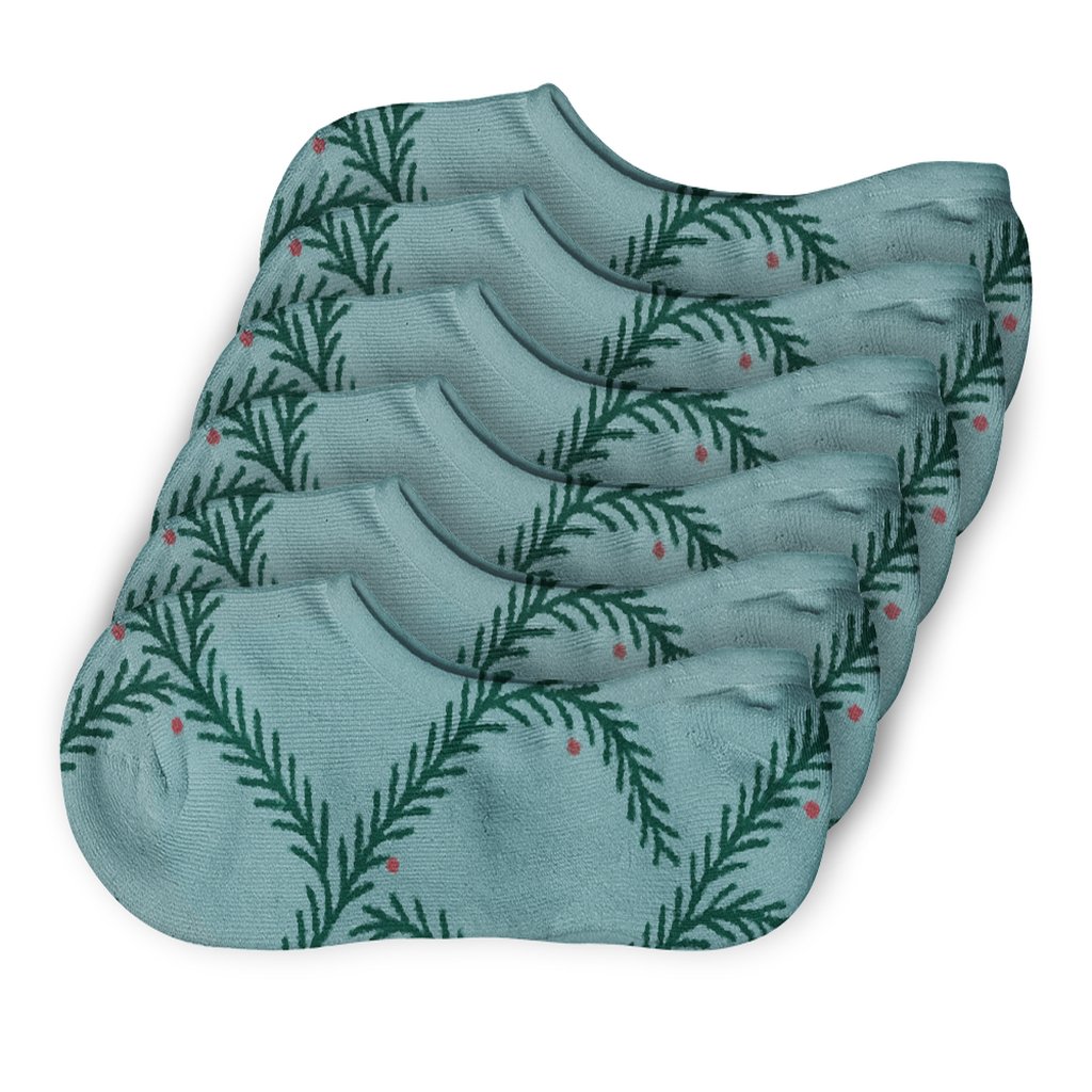 Winter Garland With Evergreen Branches Motif soft cotton no-show socks
