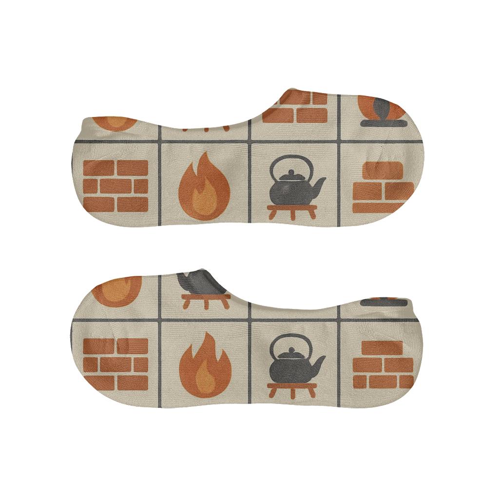 Ember Tile Heart Mosaic Pattern low cut no-show socks