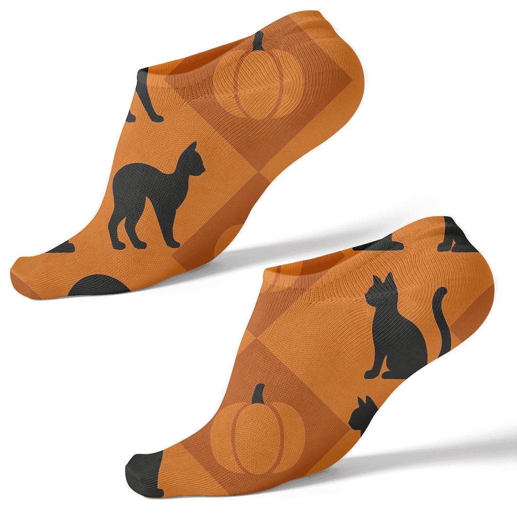 Black Cats And Pumpkin Silhouettes On Orange Background trendy patterned ankle socks