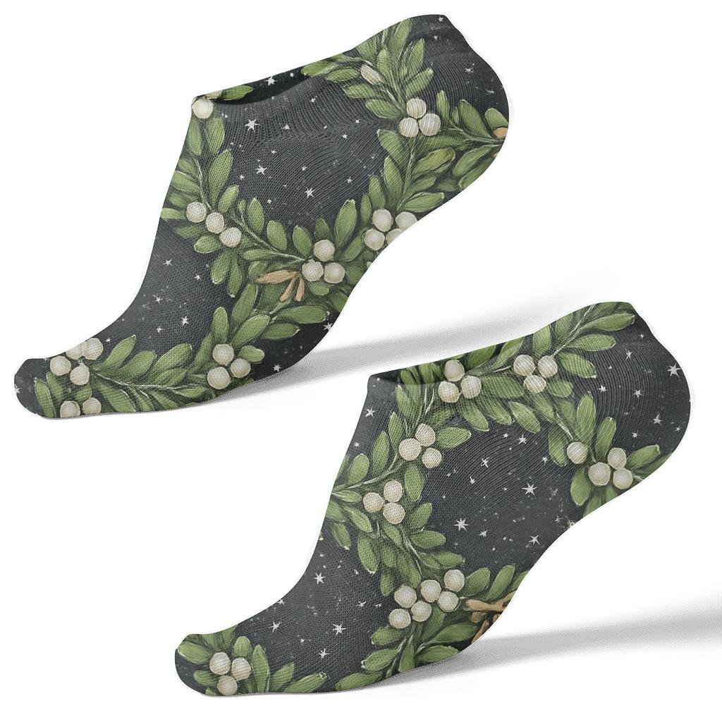 Snow Kissed Mistletoe-Wreath Collage comfortable cotton ankle socks