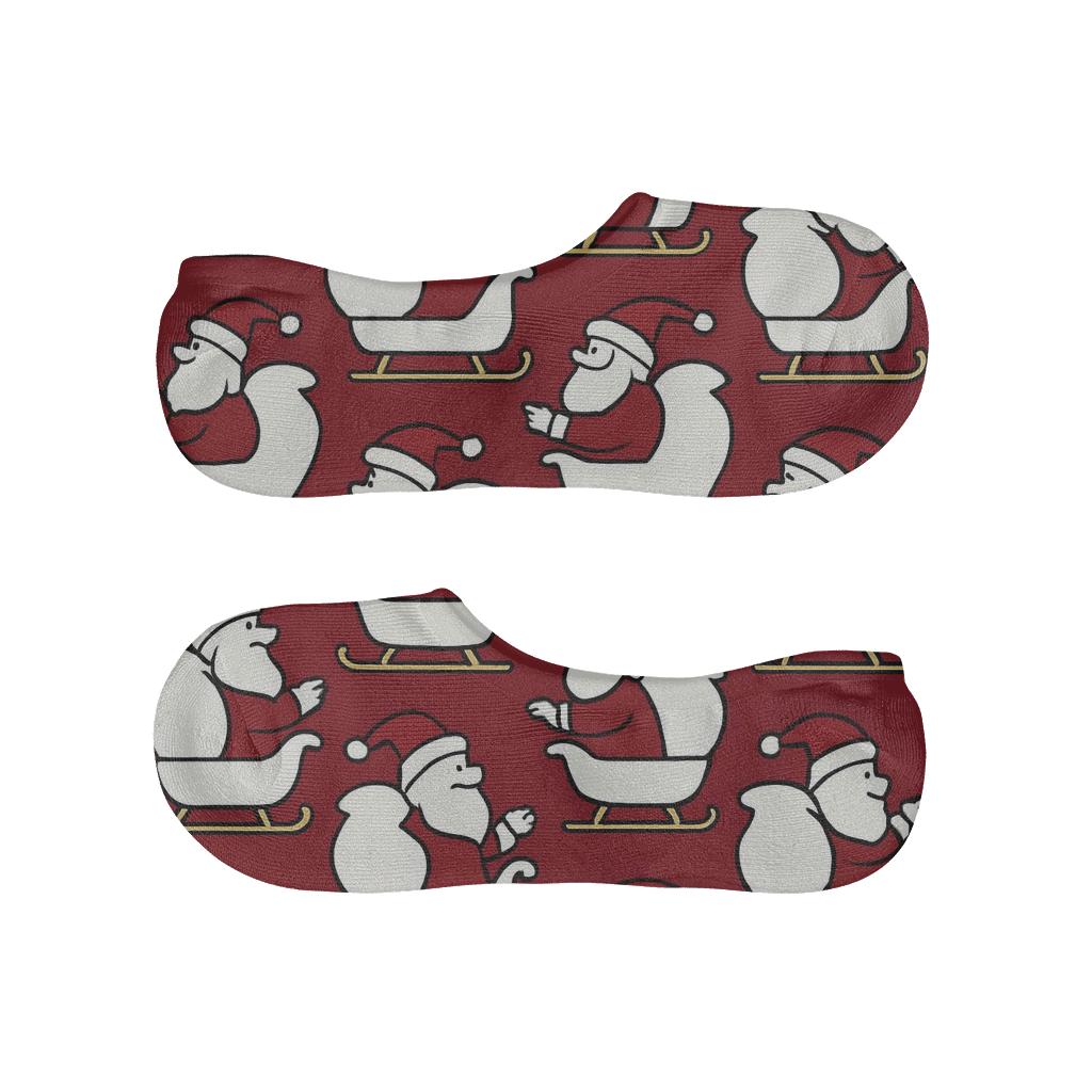 Crimson Grid Of Flying Santa Silhouettes Pattern low cut no-show socks