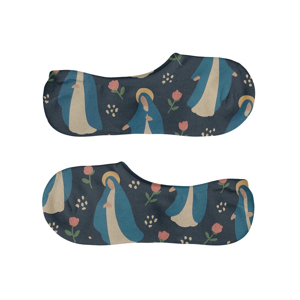 Blue Cloak Silhouette Scatter In Night With Mary breathable no-show socks