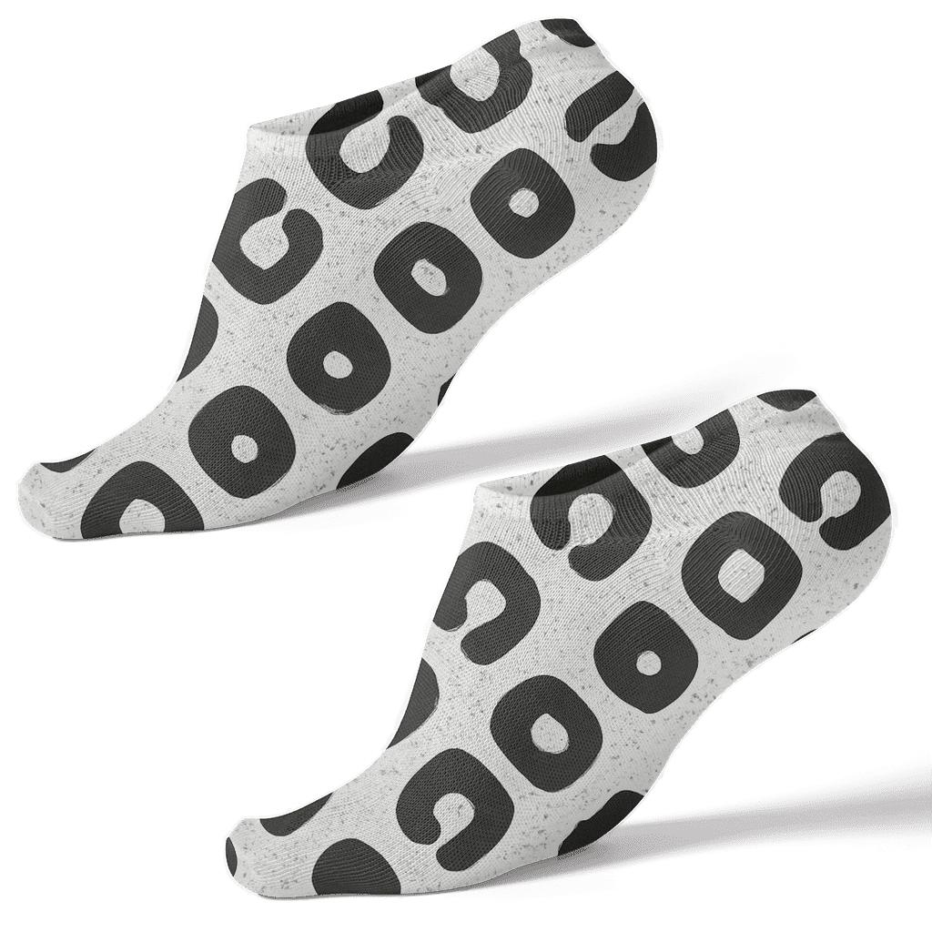 Monochrome Rosette Lattice soft everyday ankle socks